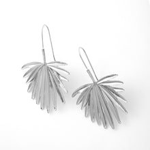 Load image into Gallery viewer, The Tropical Leaf Earring in Gold and Silver
