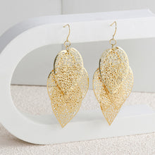 Load image into Gallery viewer, The Mosaic Leaf Earring
