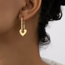 Load image into Gallery viewer, The Loop Heart Earring
