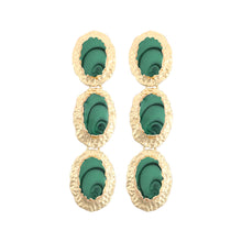 Load image into Gallery viewer, The Precious Earring in Gold  &amp; Green
