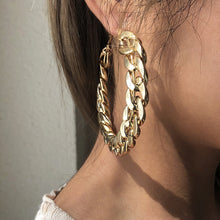 Load image into Gallery viewer, The Curb Link Hoop Earring in Gold &amp; Silver
