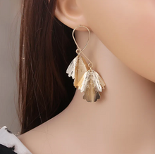 Load image into Gallery viewer, The Double Leaf Earring
