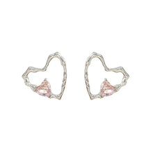 Load image into Gallery viewer, The Sweet Heart Stud Earring
