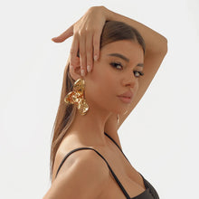 Load image into Gallery viewer, The High Shine Leaf Earring in Gold &amp; Silver (Plated)
