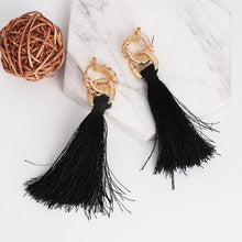 Load image into Gallery viewer, The Link Tassel Earring
