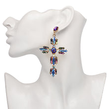 Load image into Gallery viewer, The Diamont&#39;e Cross Earring
