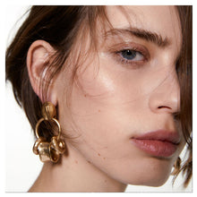 Load image into Gallery viewer, The Loop Earring
