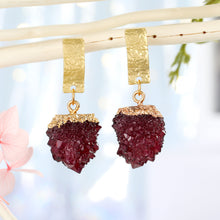 Load image into Gallery viewer, The Stone Nugget Earring in White or Wine Red
