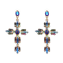 Load image into Gallery viewer, The Diamont&#39;e Cross Earring
