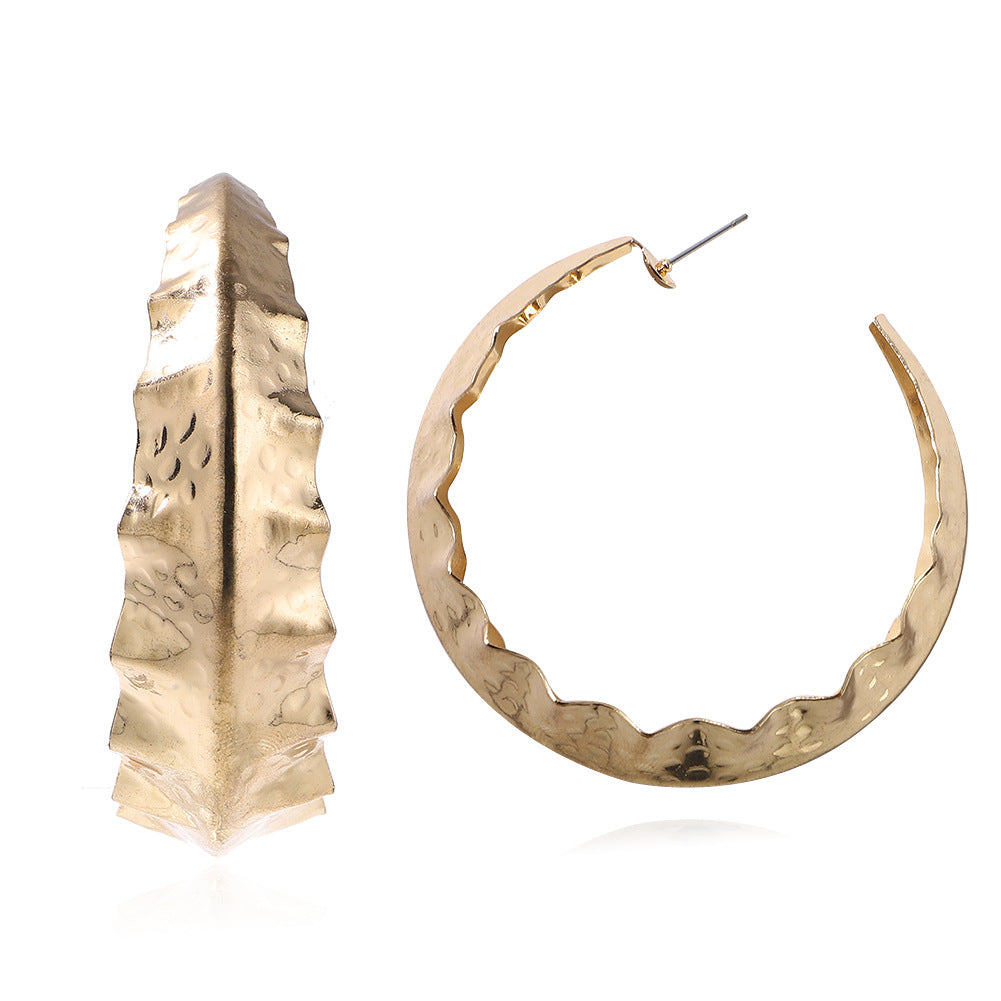 The Moulded Hoop Earring in Gold or Silver