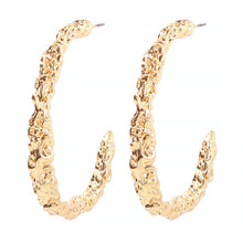 Load image into Gallery viewer, The C-Shape Textured Earring in Gold &amp; Silver
