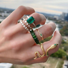 Load image into Gallery viewer, The Emerald Snake Ring Set
