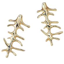 Load image into Gallery viewer, The Prickly Leaf Earring

