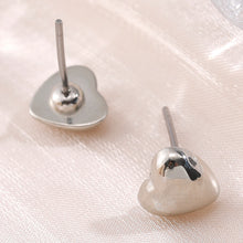 Load image into Gallery viewer, The Solid Heart Stud Earring
