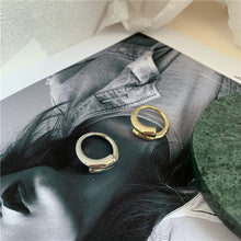 Load image into Gallery viewer, The Twist Ring in Gold or Silver
